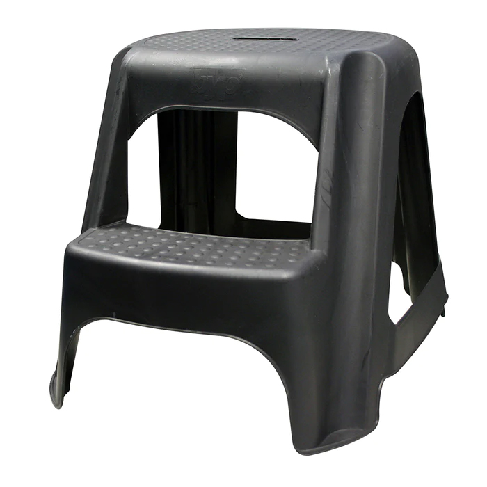 [TPM2.] TABURETE DE PLASTICO BYP 2 ESCALONES NEG